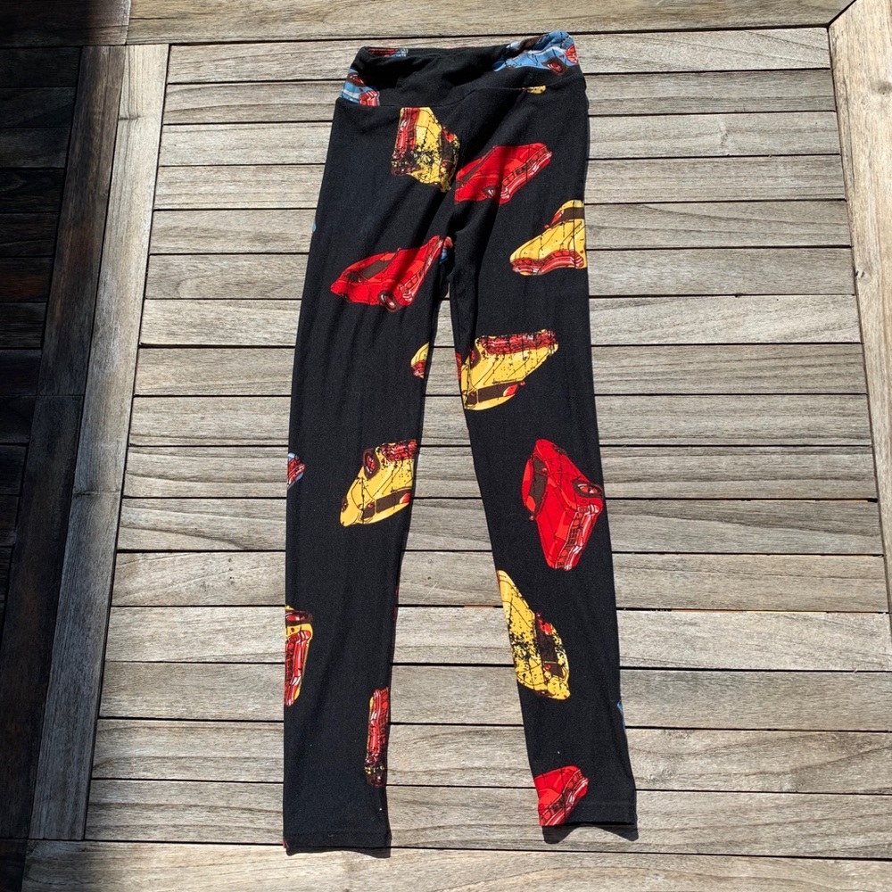 Lularoe car leggings BARELY WORN